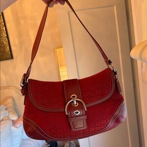 Elegant Red Shoulder Bag coach vintage red